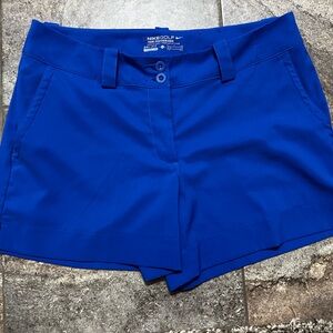Women’s Nike Golf Tour Performance Shorts size 6. Like new